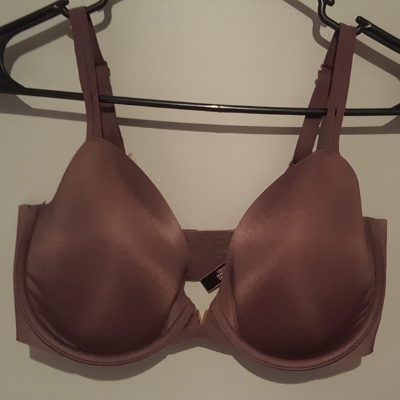 Victoria's Secret Other - Victoria Secret Bra 34 DDD